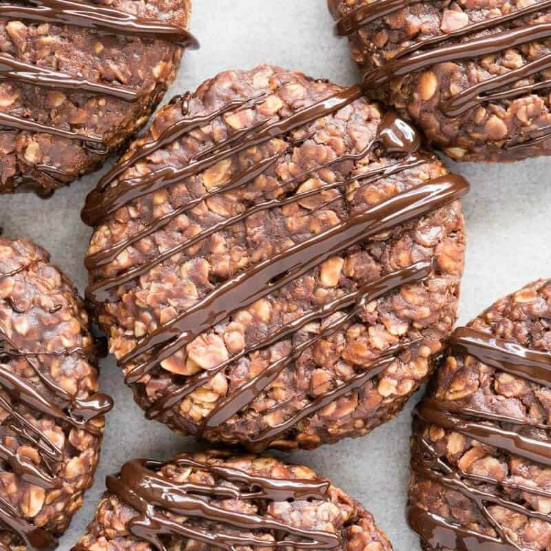 Healthy Chocolate No Bake Cookies (3 Ingredients!)